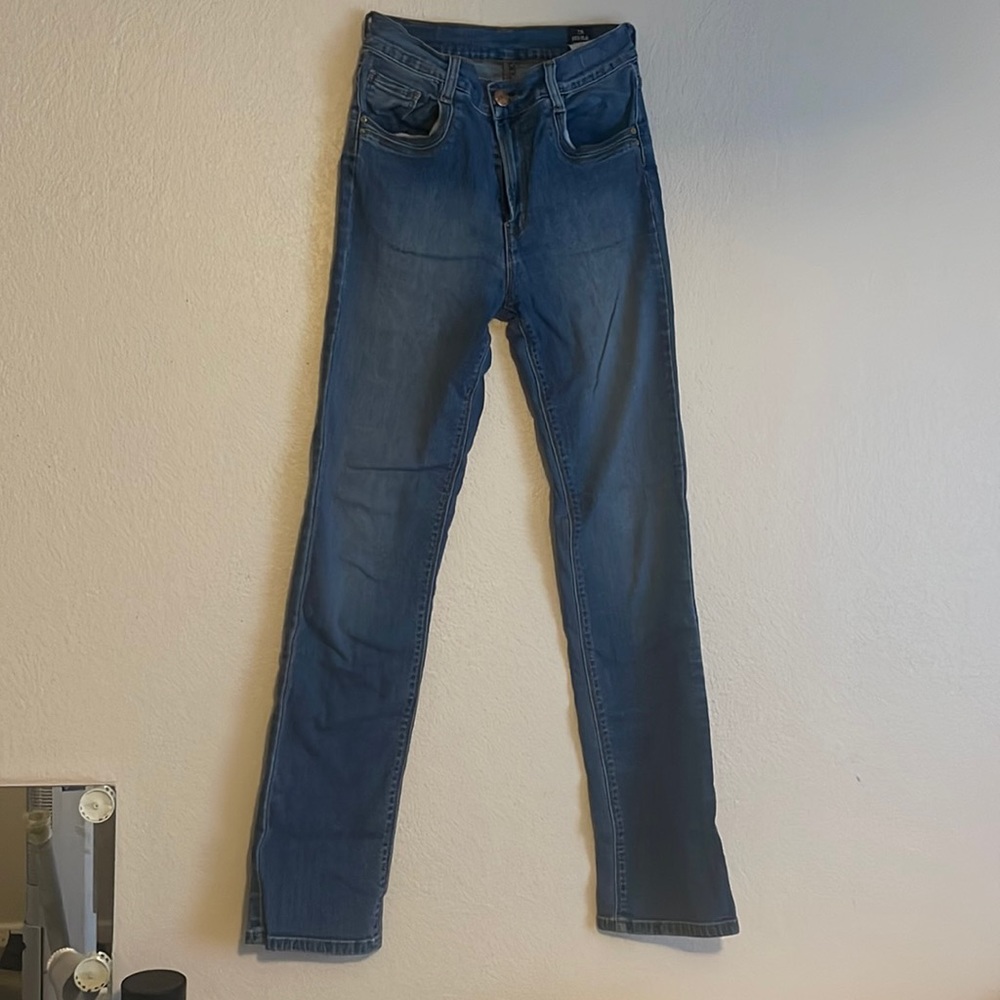 OGGI jeans mid rise color blue size 6